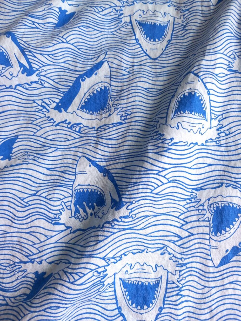 Hurley Kids Blue Short Sleeved Shark Print Button Front Shirt - Child Small - Picture 5 of 6